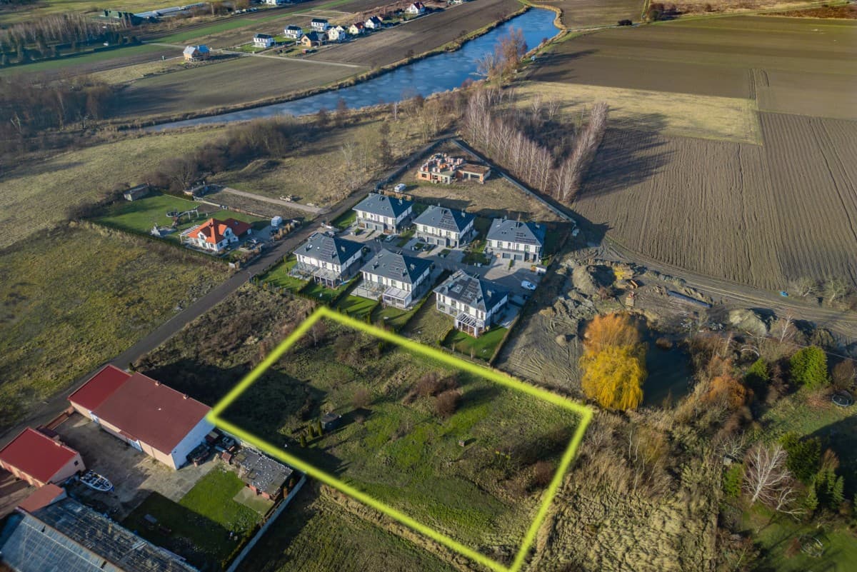 Działka budowlana z WZ na 2 jednostki - Photo 3