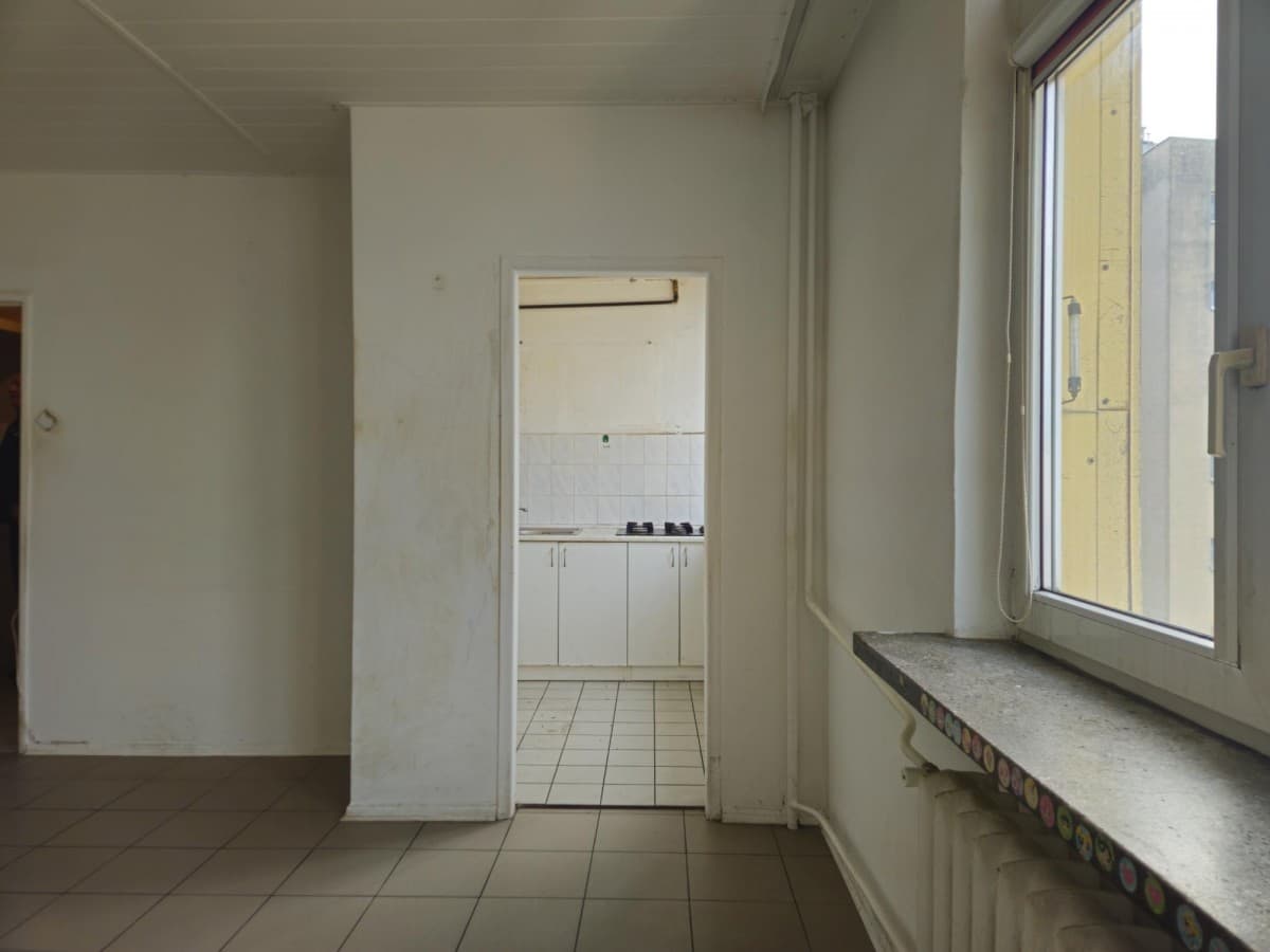 Inwestycyjna kawalerka na sprzedaż - Photo 2