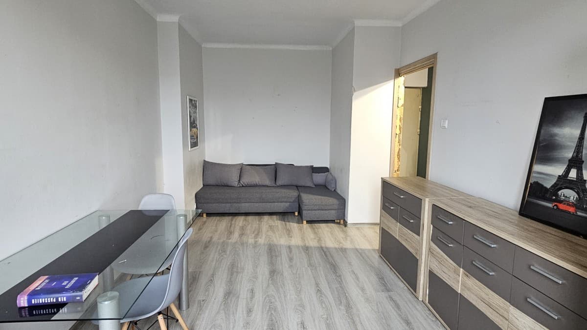 Mieszkanie w Pradze Północ, blisko metra Szewdzka - Photo 3