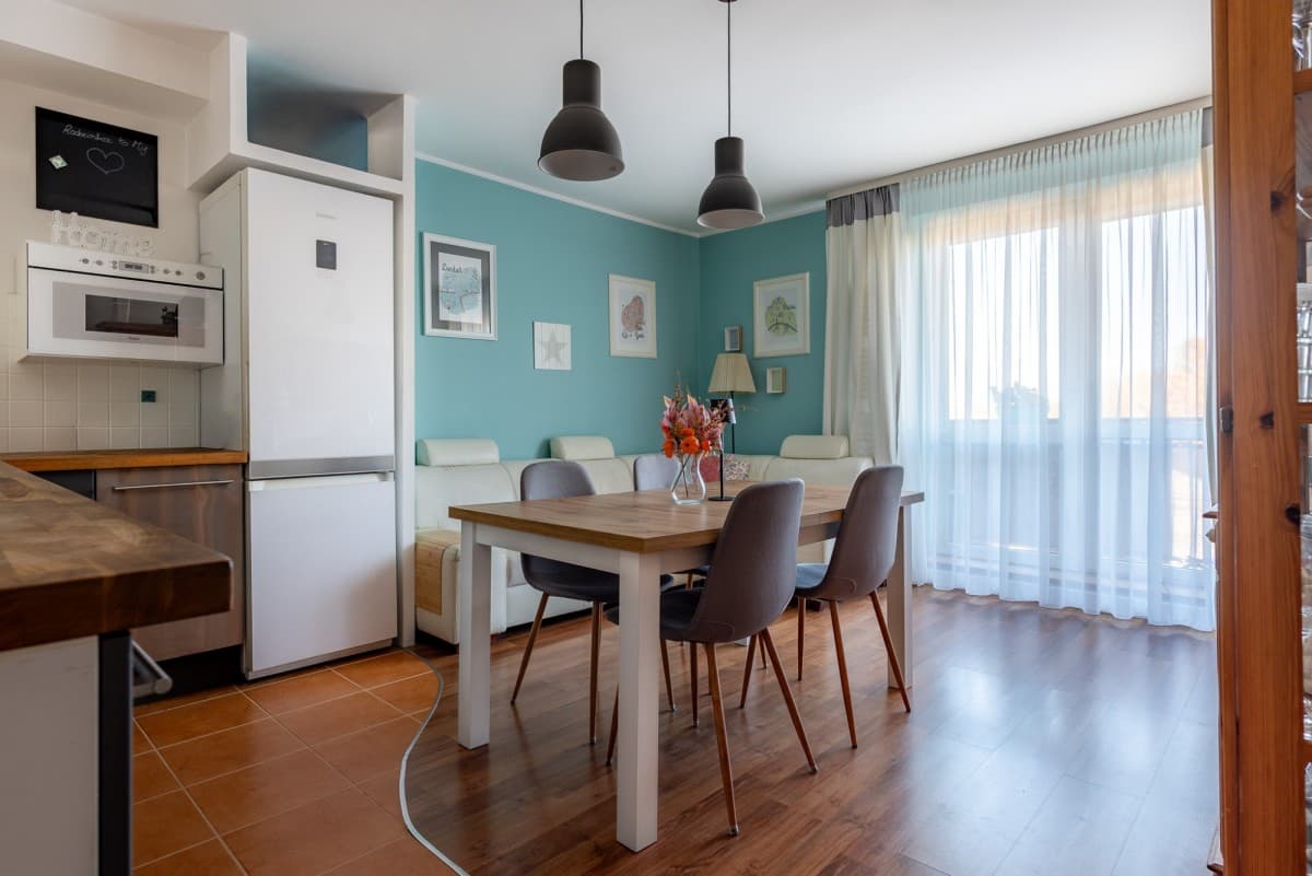 3 pokoje z balkonem i dużą łazienką - Main photo