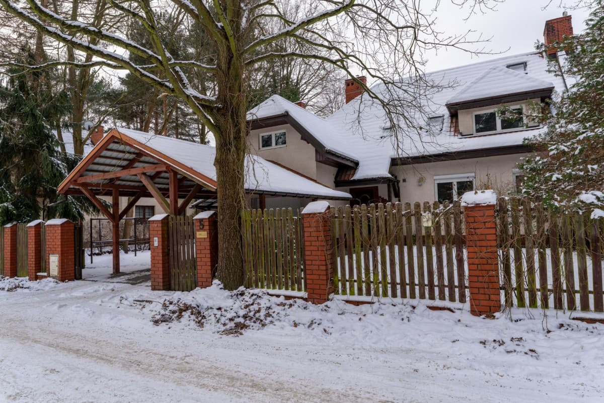 Dom rodzinny w Międzylesiu, Warszawa - Main photo