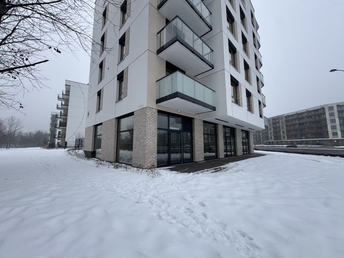 Narożny lokal usługowy do wynajęcia – Mokotów - Photo 4