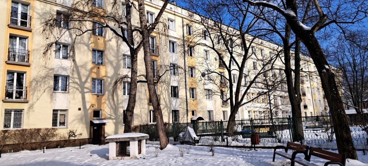 Przestronny dom rodzinny z dużym ogrodem - Main photo