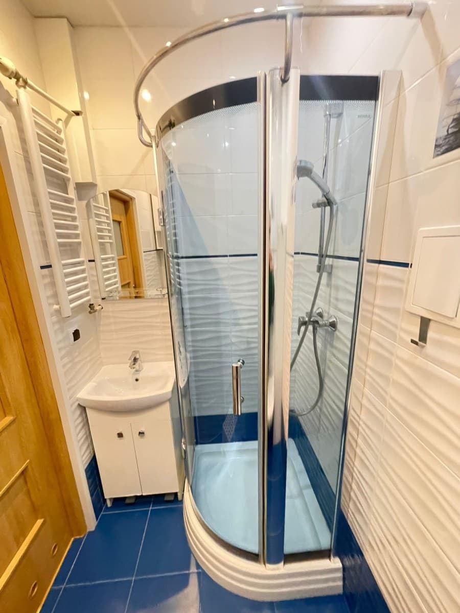 Przestronny dom rodzinny z dużym ogrodem - Photo 5