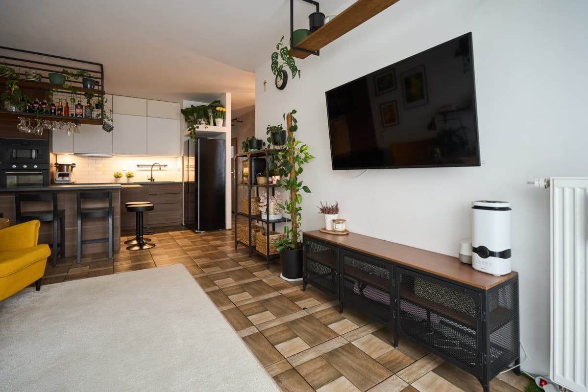 Przestronne 4-pokojowe mieszkanie z klimatyzacją - Photo 2