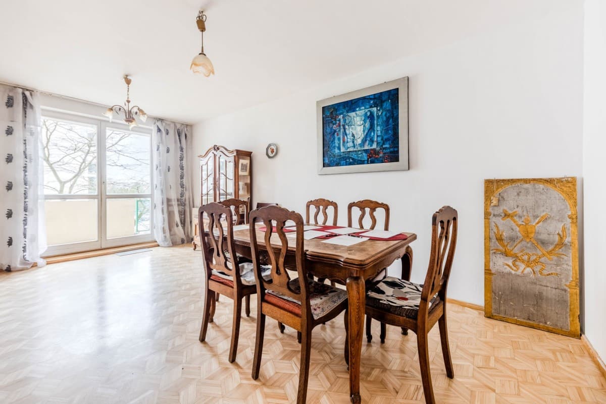 Przestronne 5 pokojowe mieszkanie w Warszawie - Main photo