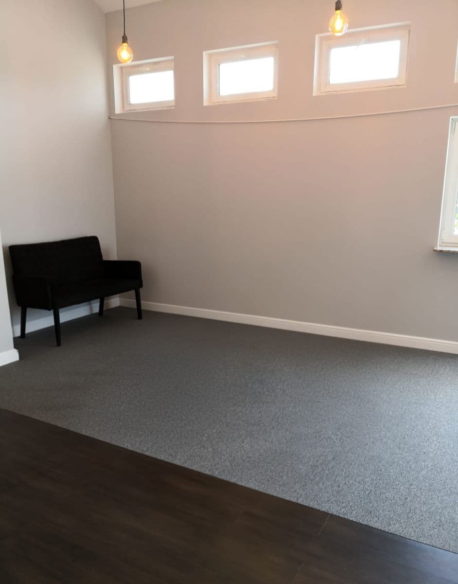 Lokal handlowy z dużym ruchem klientów – paczkomaty - Photo 5