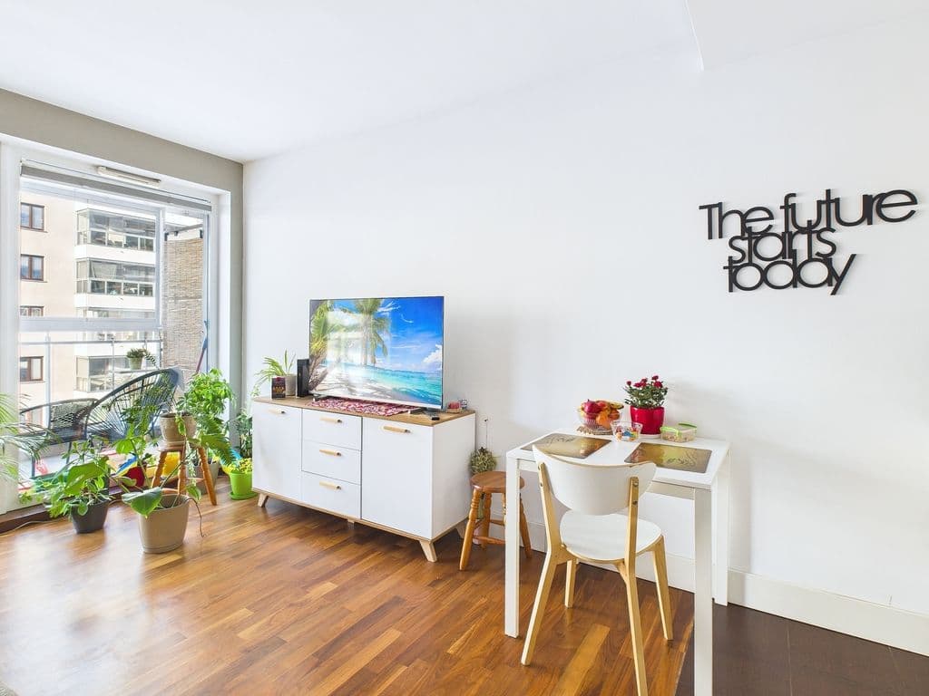 3 pokoje, wysoki standard z loggią i garażem - Photo 4