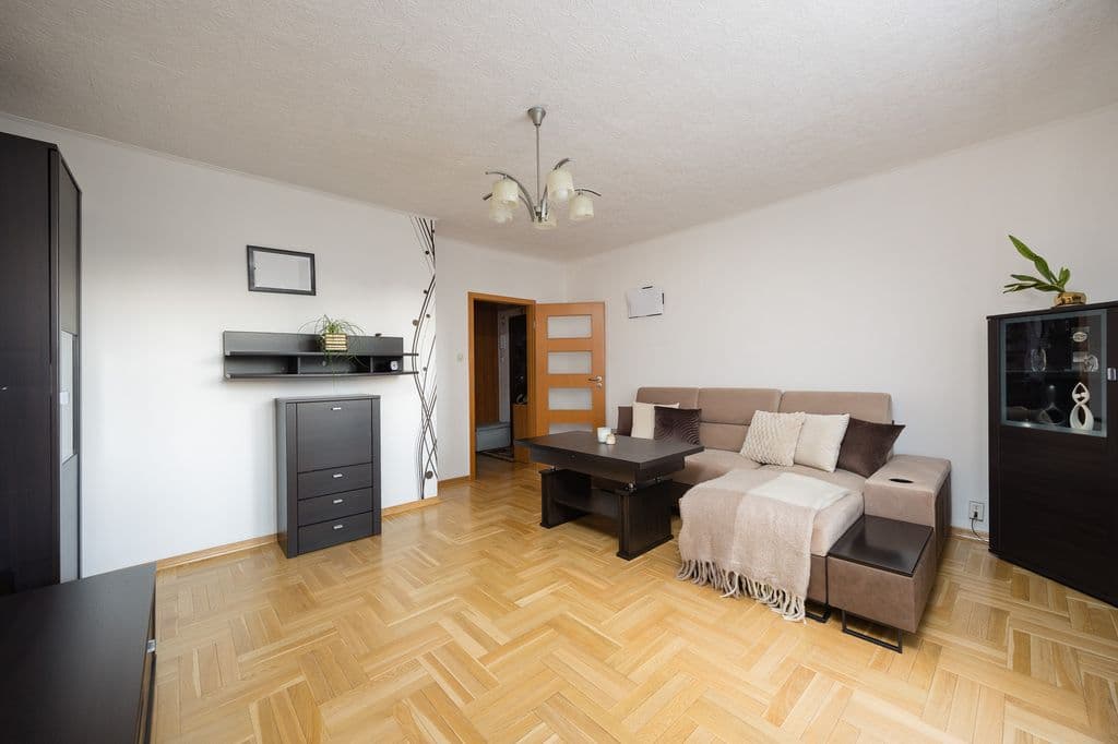 Dwustronne mieszkanie z balkonem 7,5m² - Photo 3