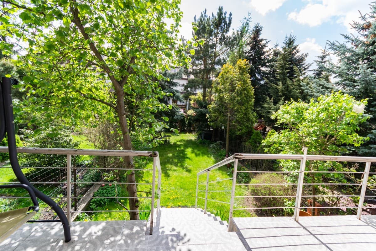 Ładny dom segmentowy przy Auchan Piaseczno - Photo 3