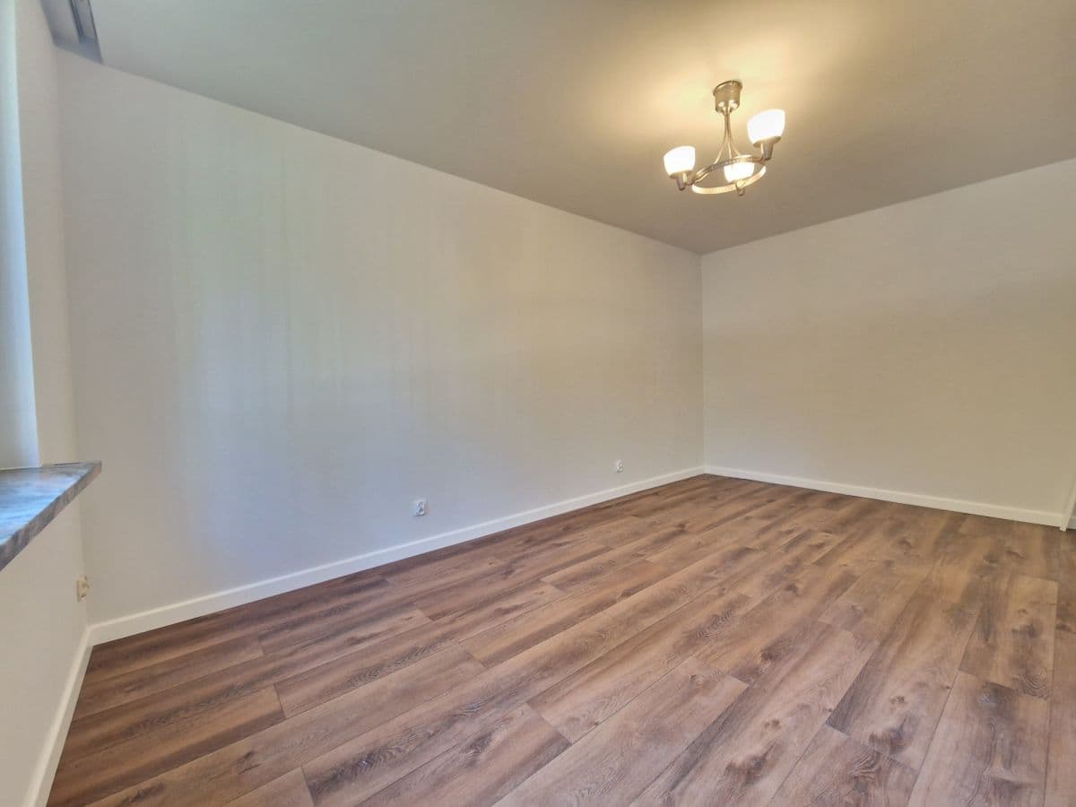 Kawalerka blisko metra, do wprowadzenia - Photo 3