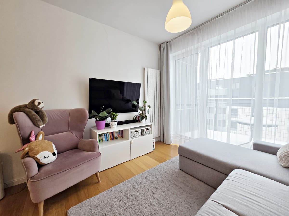 Mieszkanie idealne dla rodziny z 2 miejscami parkingowymi - Photo 2