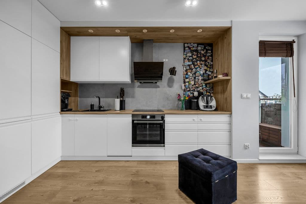 Mieszkanie 3-pokojowe z 2 balkonami i garażem - Photo 2