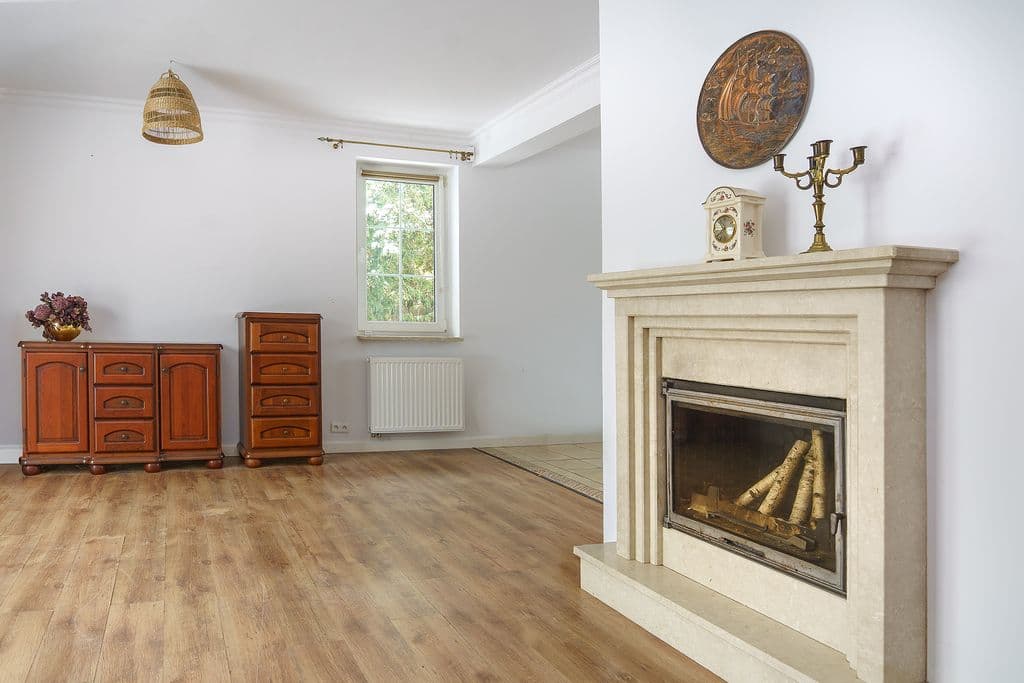 Klimatyczny dom z dużą działką w Białołęce - Photo 3