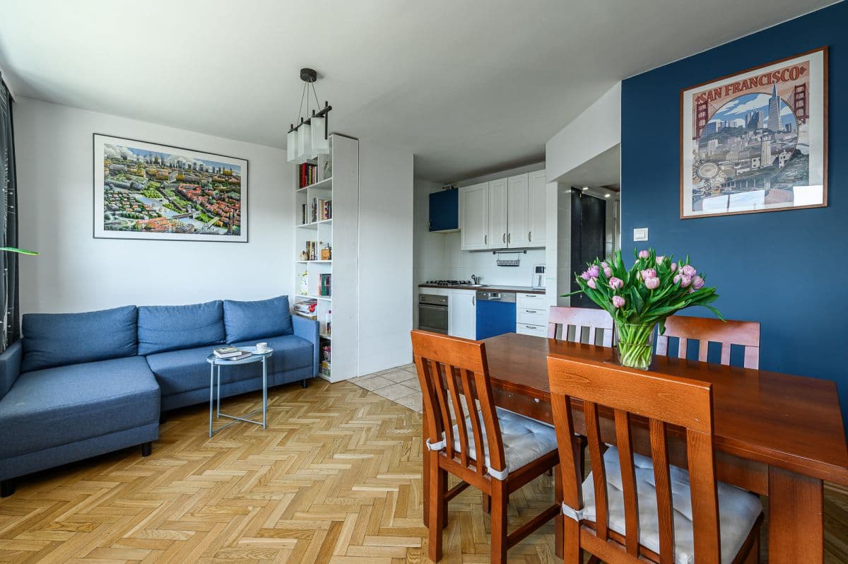 Przestronne 3-pokojowe mieszkanie z balkonem na Rakowcu - Photo 2