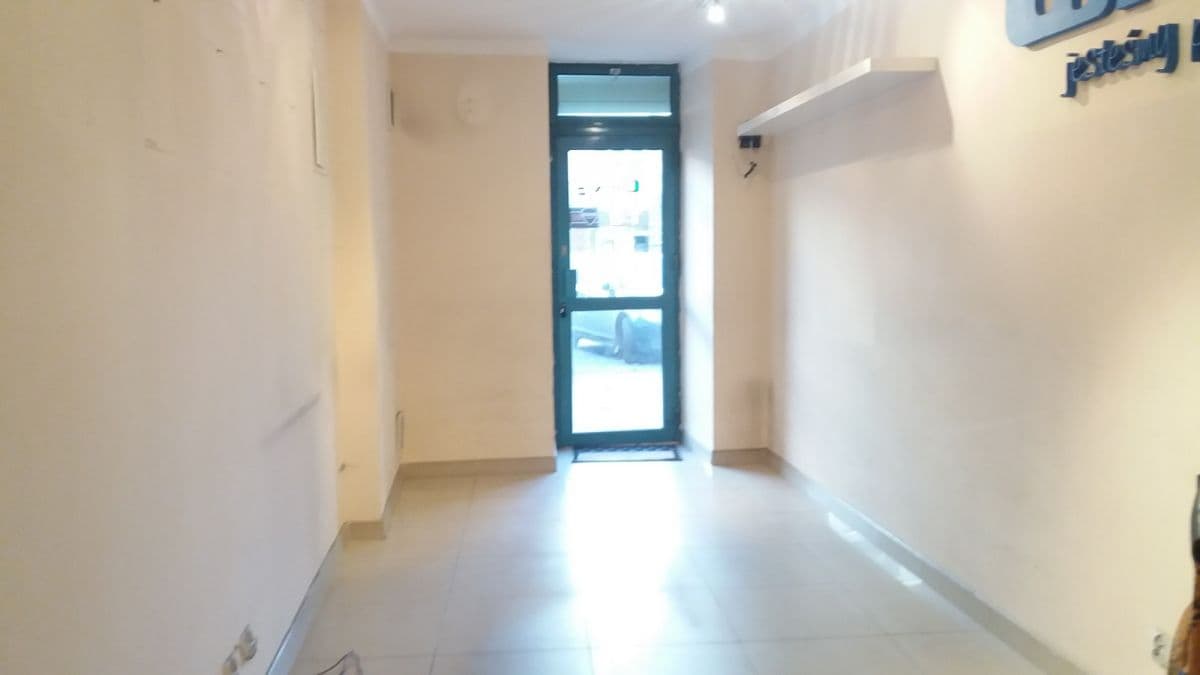 Lokal użytkowy przy Placu Narutowicza, Ochota - Photo 4