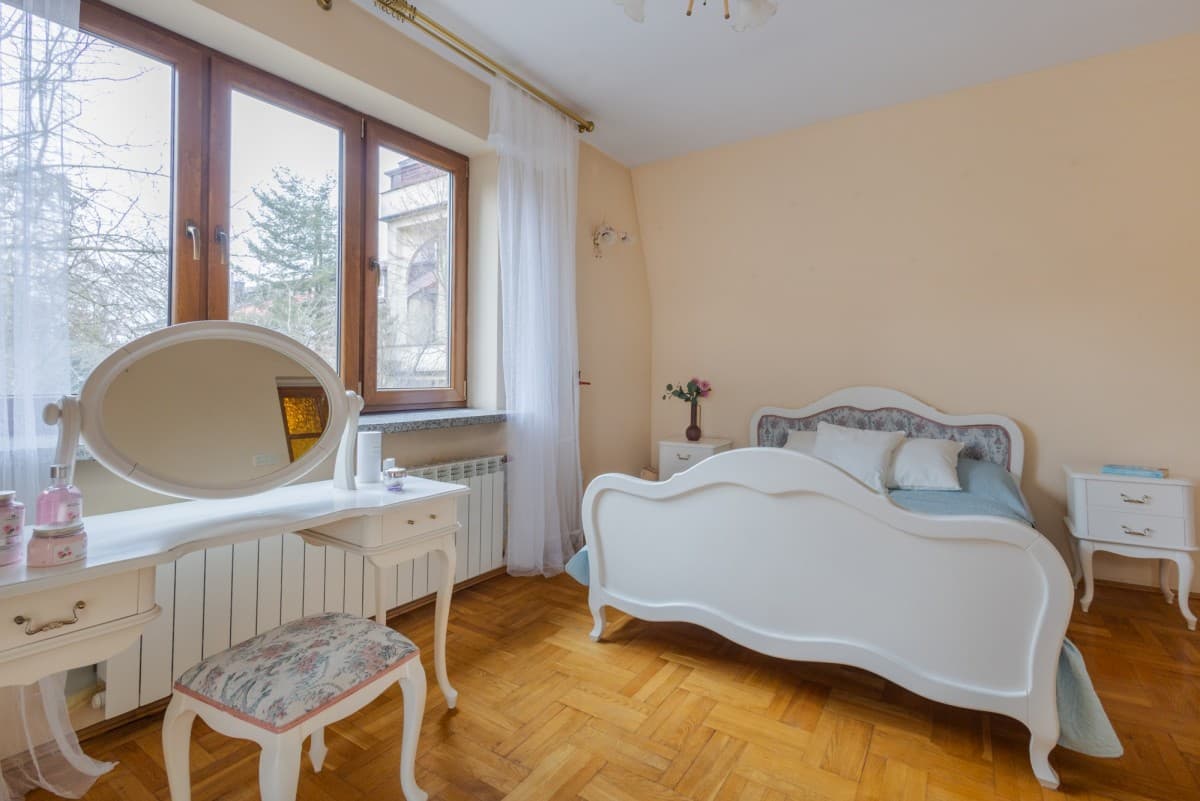 Dom z 3 lokalami usługowymi w Starej Miłosnej – 8