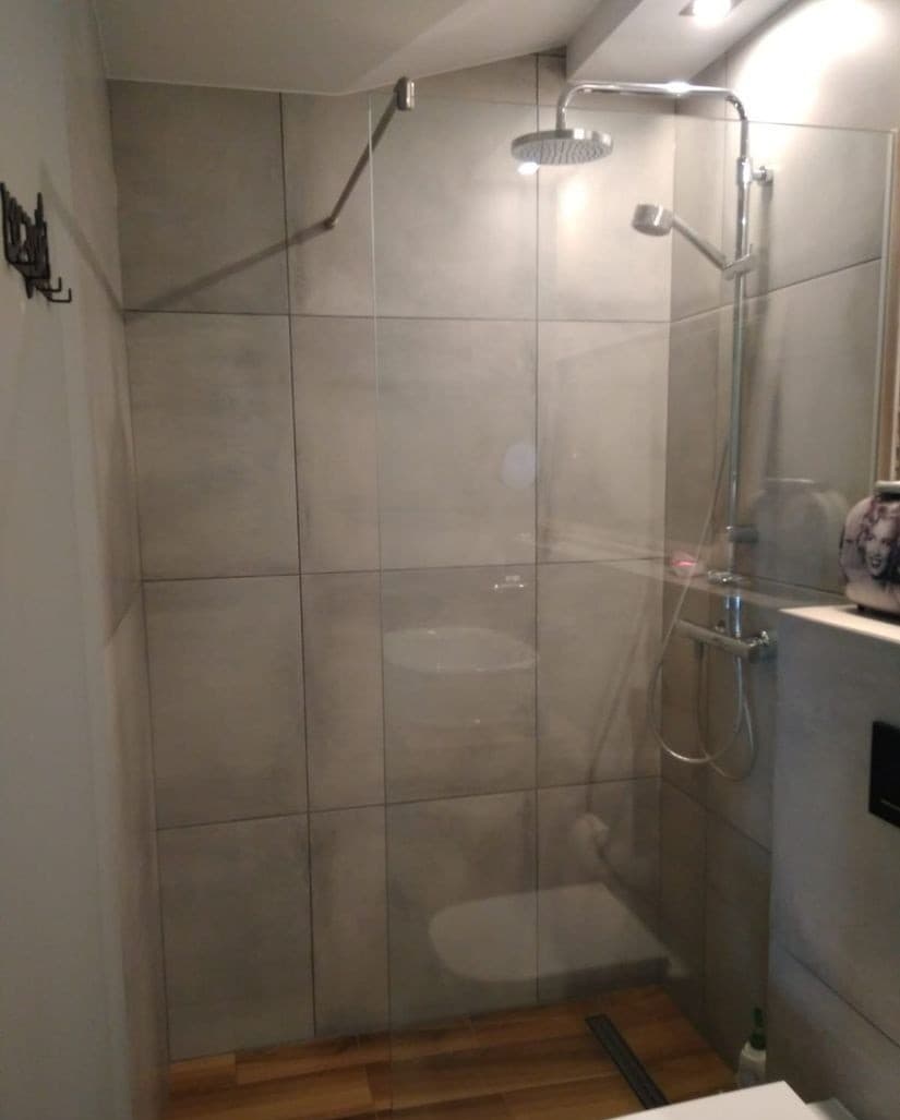 Przestronne 4-pokojowe mieszkanie dwupoziomowe z 2 garażami w Piasecznie – 5