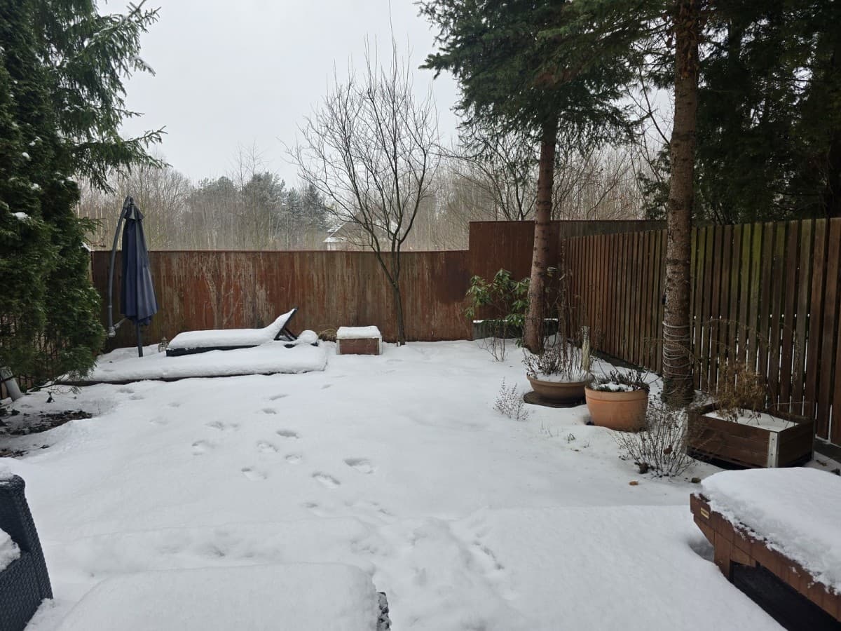 Przestronny 4-pokojowy segment w Konstancinie – 21