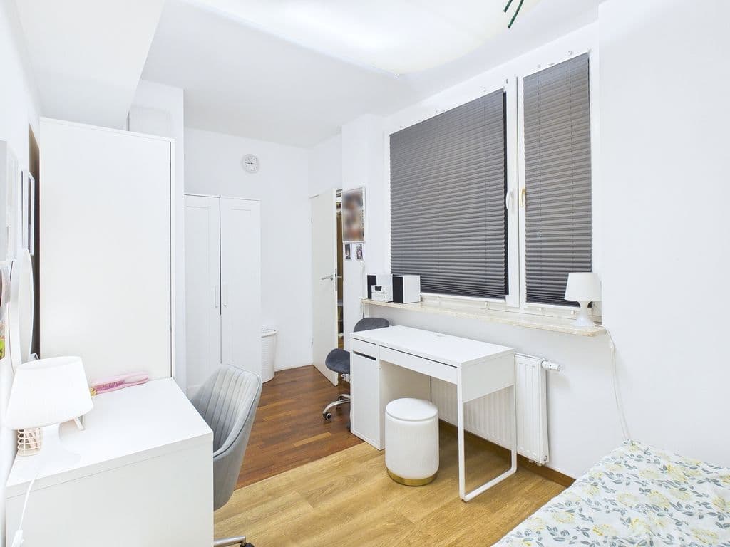 Przestronne mieszkanie 4-pokojowe z loggią – 16