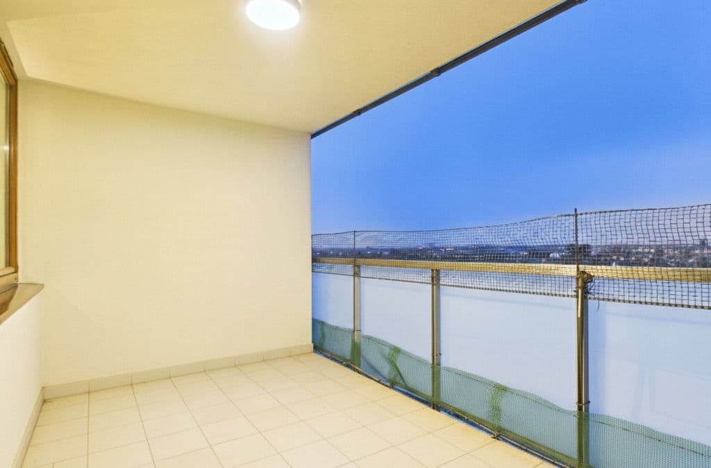 Przestronne mieszkanie 4-pokojowe z loggią – 19