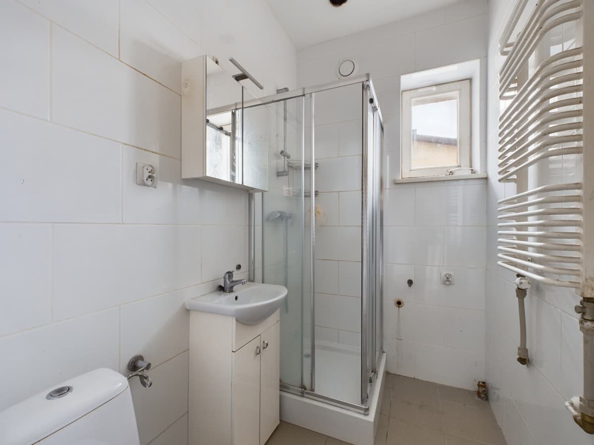 Przestronne mieszkanie bez czynszu z dwiema łazienkami – 10