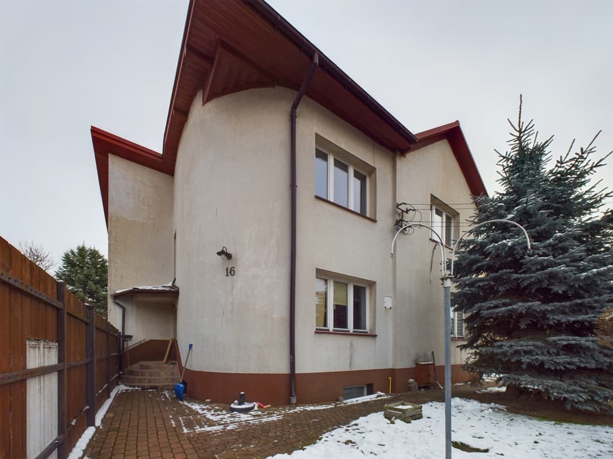 Przestronne mieszkanie bez czynszu z dwiema łazienkami – 2