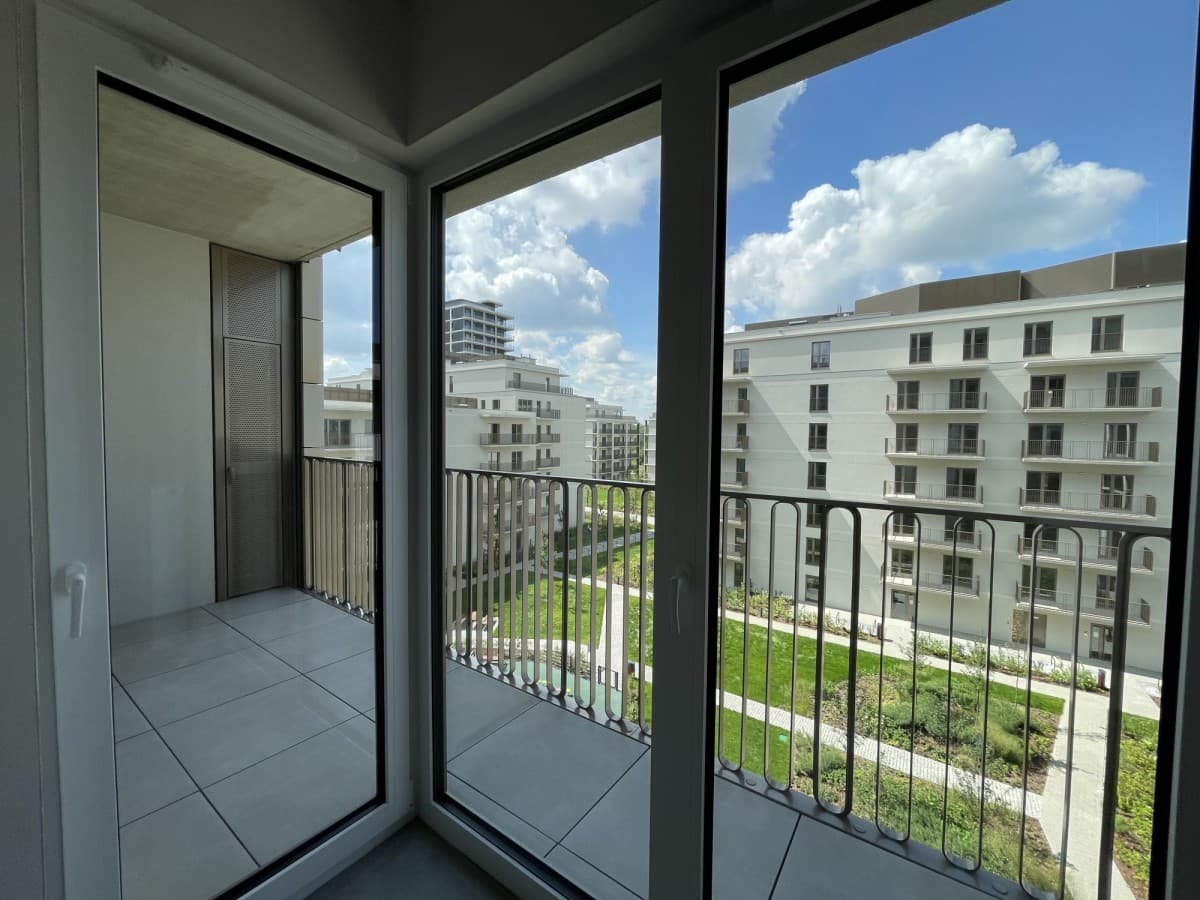 Dwupokojowe mieszkanie w Bulwarach Praskich z widokiem na zieleń – 1