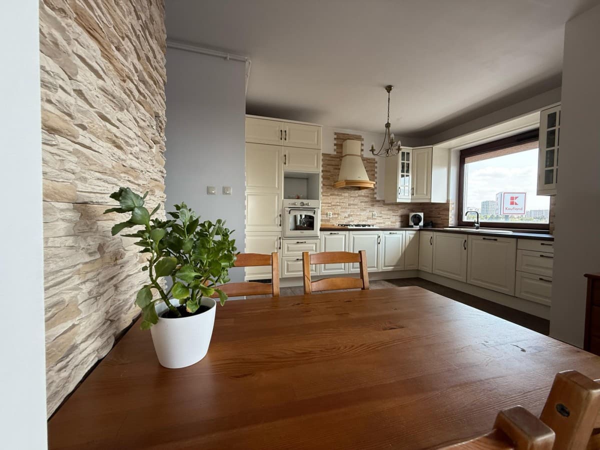 Przestronne dwupoziomowe mieszkanie w zamkniętym osiedlu – 8