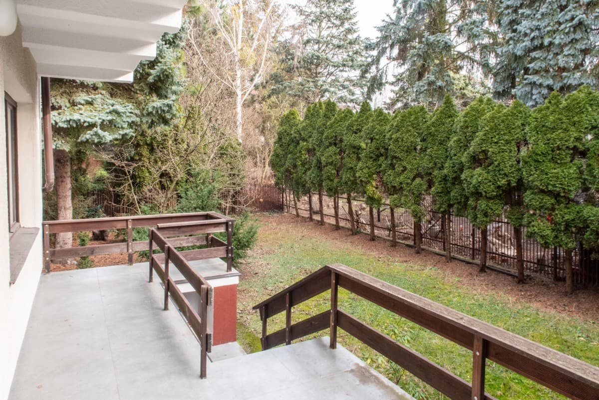 Przestronny dom 10-pokojowy w spokojnym Bemowie – 5