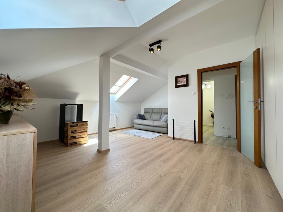 Luksusowy duplex z prywatnym ogrodem – 12