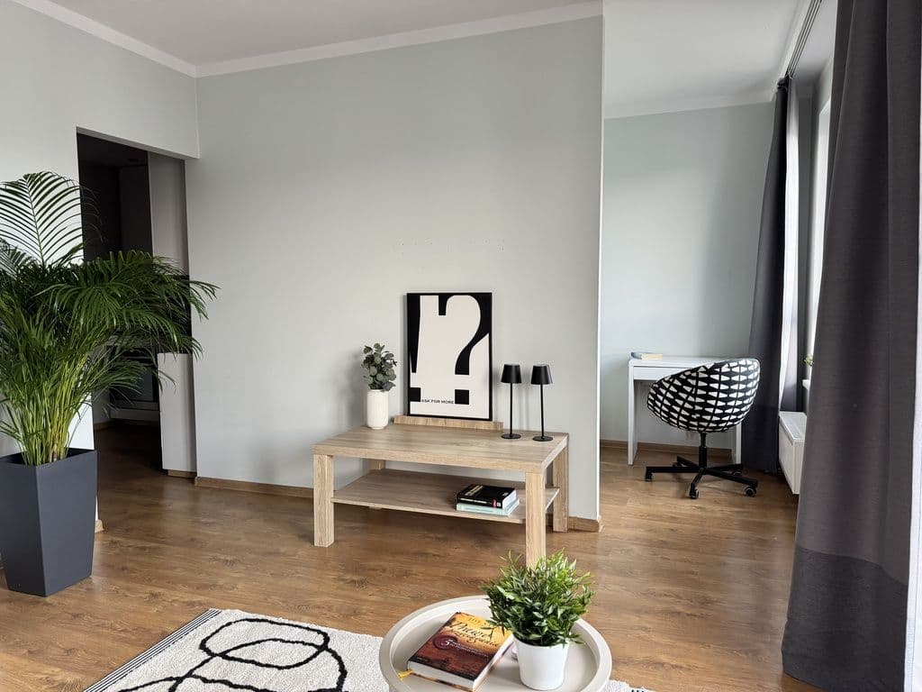 Jasna kawalerka z balkonem na Żoliborzu Artystycznym – 2