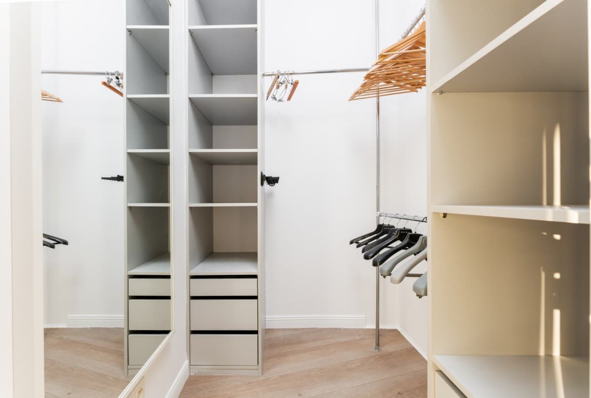 Słoneczny apartament z loggią w Zielonym Żoliborzu – 18