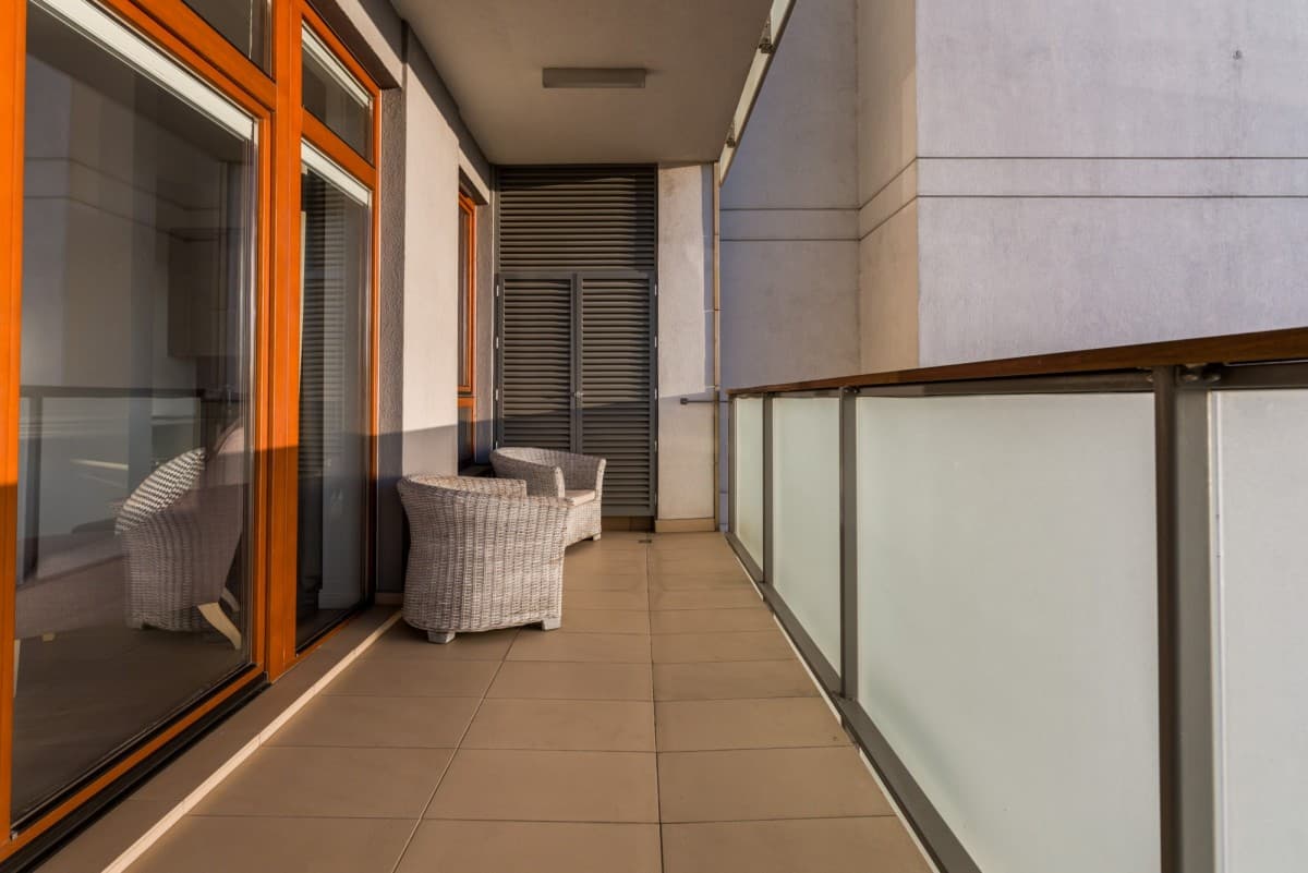 Słoneczny apartament z loggią w Zielonym Żoliborzu – 20