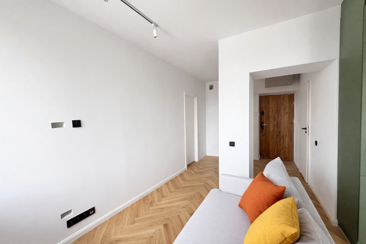 Remontowane 34 m² z oddzielną sypialnią i parkingiem – 14