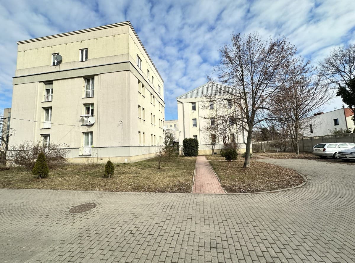 Remontowane 34 m² z oddzielną sypialnią i parkingiem – 17