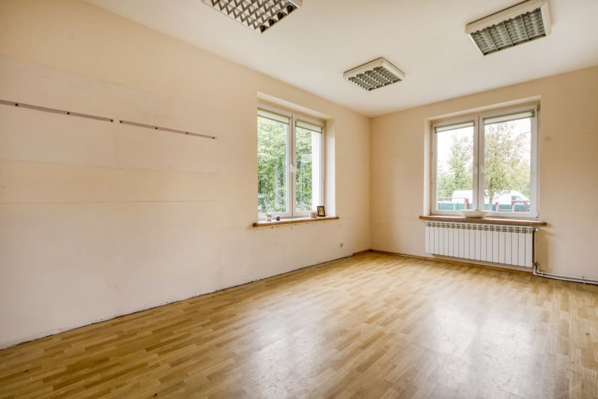 Przestronne mieszkanie dwupokojowe w kameralnym budynku – 1