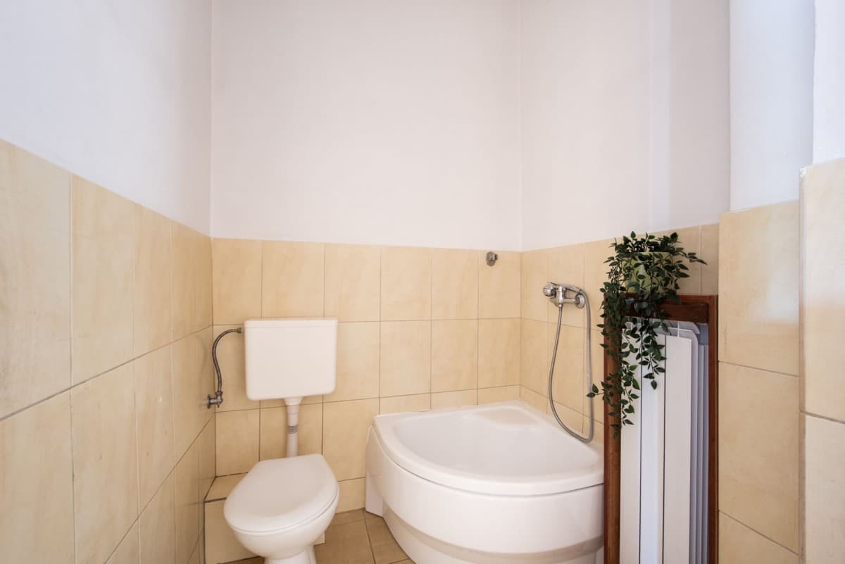 Przestronne mieszkanie dwupokojowe w kameralnym budynku – 6