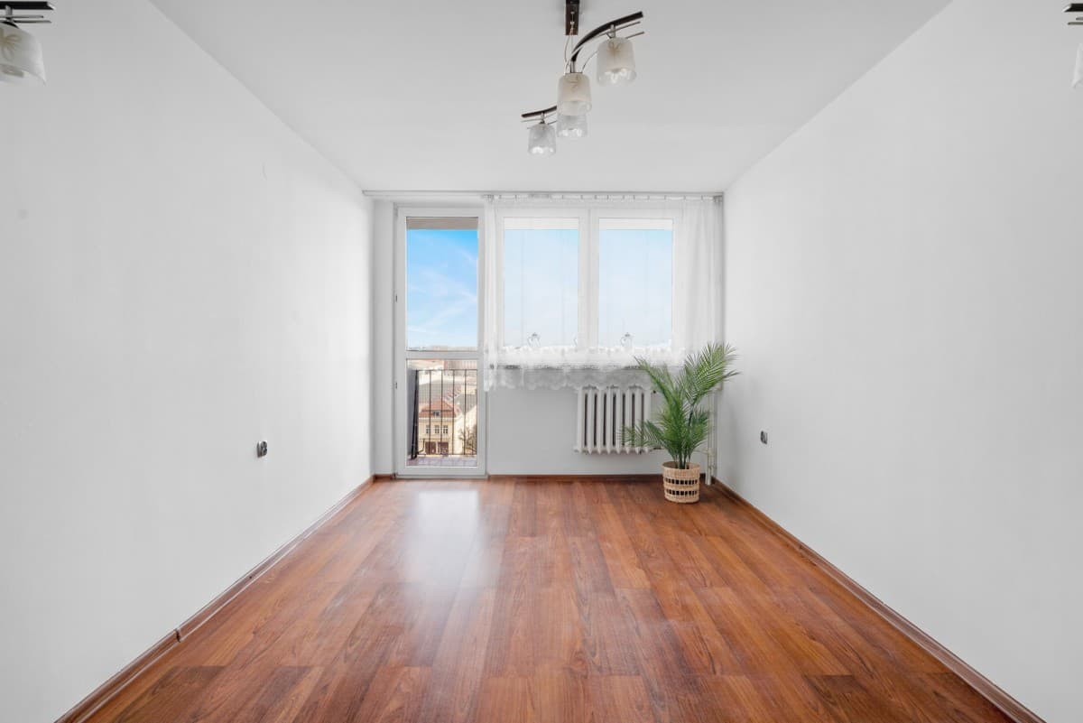 Słoneczne 3-pokojowe mieszkanie z panoramą – 3