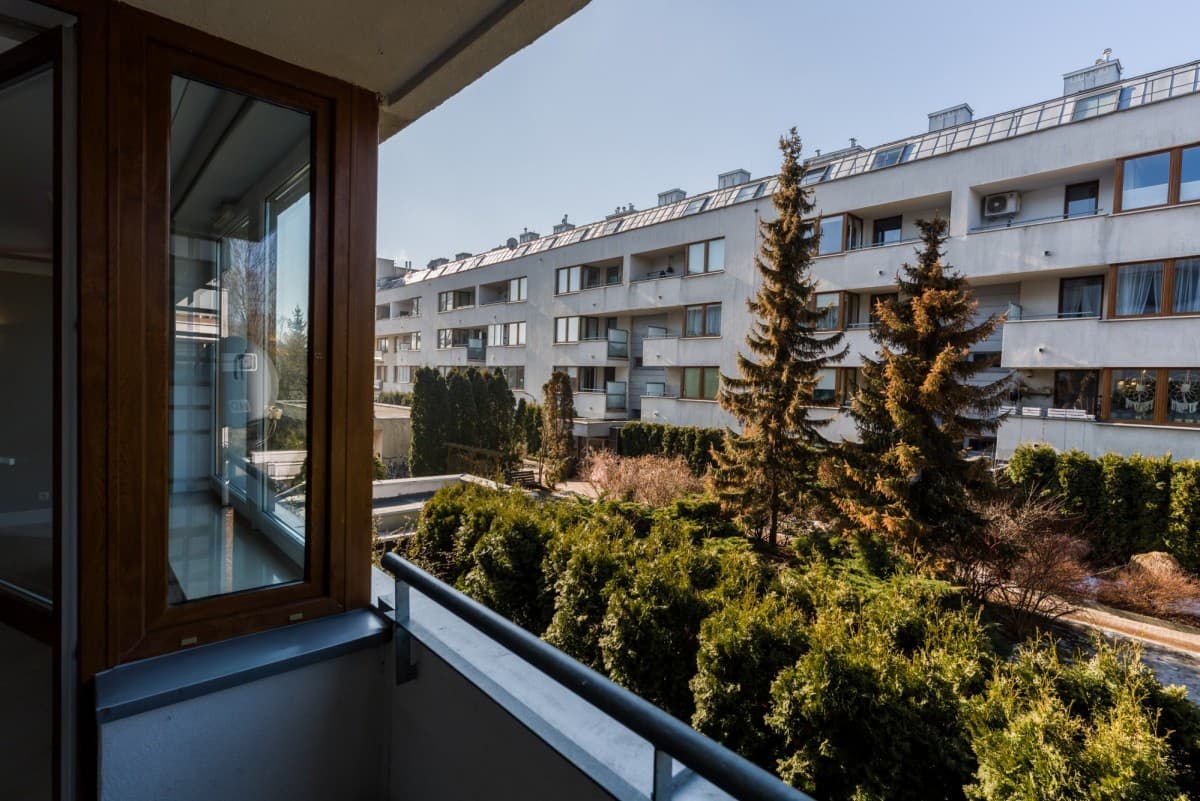 Przestronne mieszkanie 10 minut na Metro Bemowo – 1