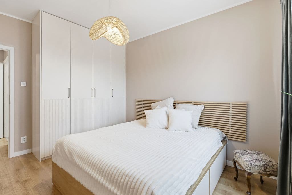 Jasne mieszkanie 2-pokojowe z balkonem i garażem – 14