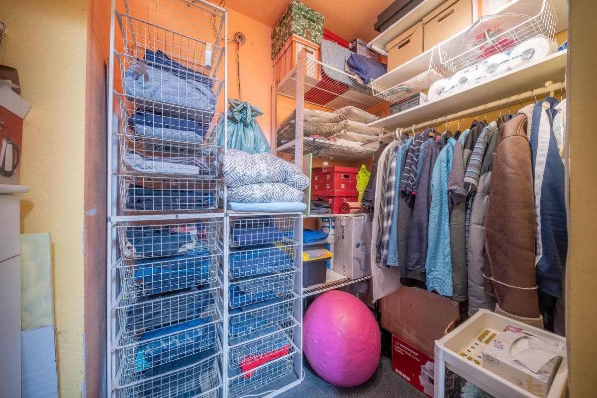 Przestronne, dwupoziomowe mieszkanie z balkonem w Piasecznie – 14