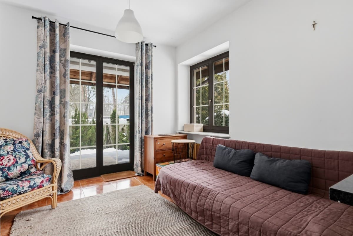 Przestronna połowa bliźniaka w cichej Wesołej – 9