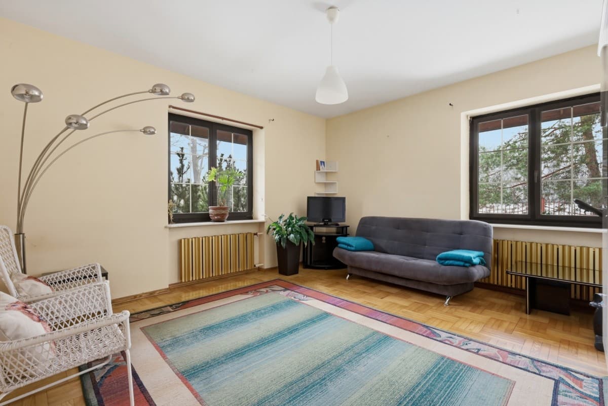 Przestronna połowa bliźniaka w cichej Wesołej – 8