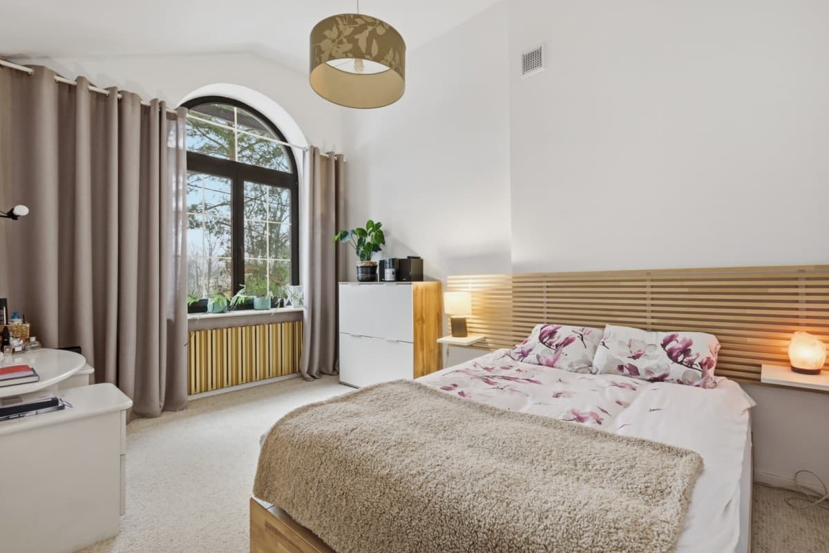 Przestronna połowa bliźniaka w cichej Wesołej – 16