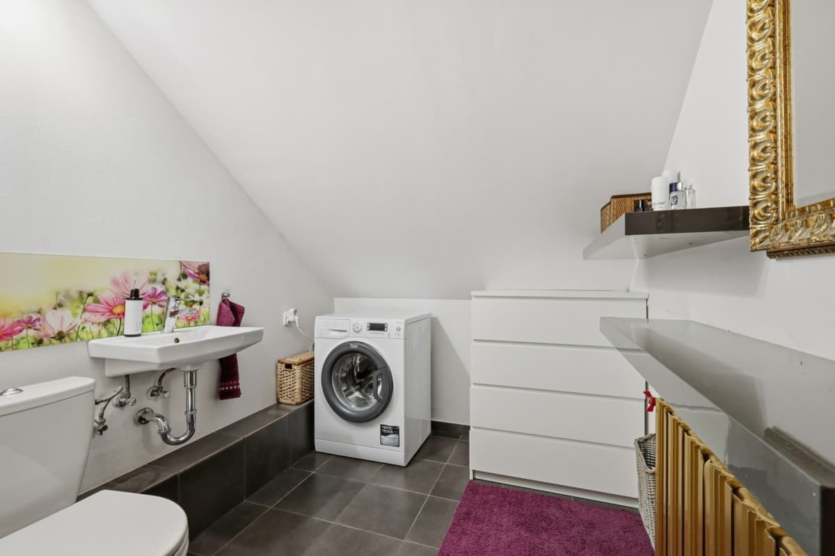 Przestronna połowa bliźniaka w cichej Wesołej – 20