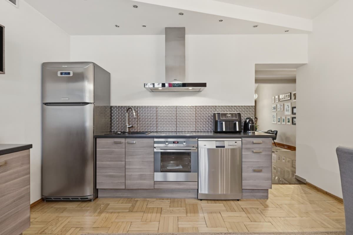 Przestronna połowa bliźniaka w cichej Wesołej – 4