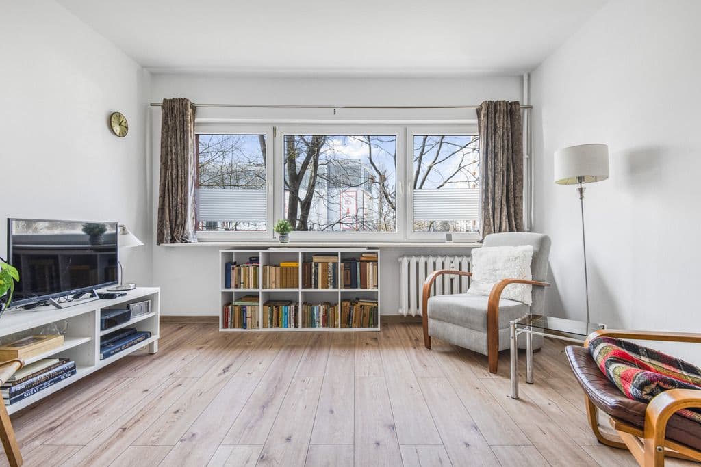 Jasne 3 pokoje w Włochach, świetna lokalizacja – 2