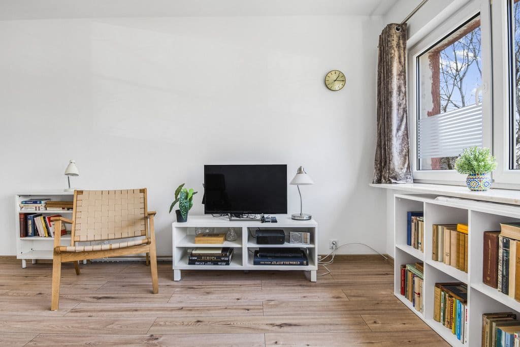 Jasne 3 pokoje w Włochach, świetna lokalizacja – 4