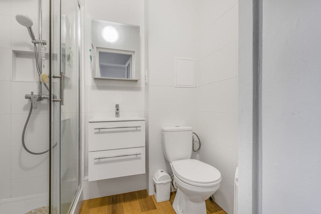 Jasne 3 pokoje w Włochach, świetna lokalizacja – 10